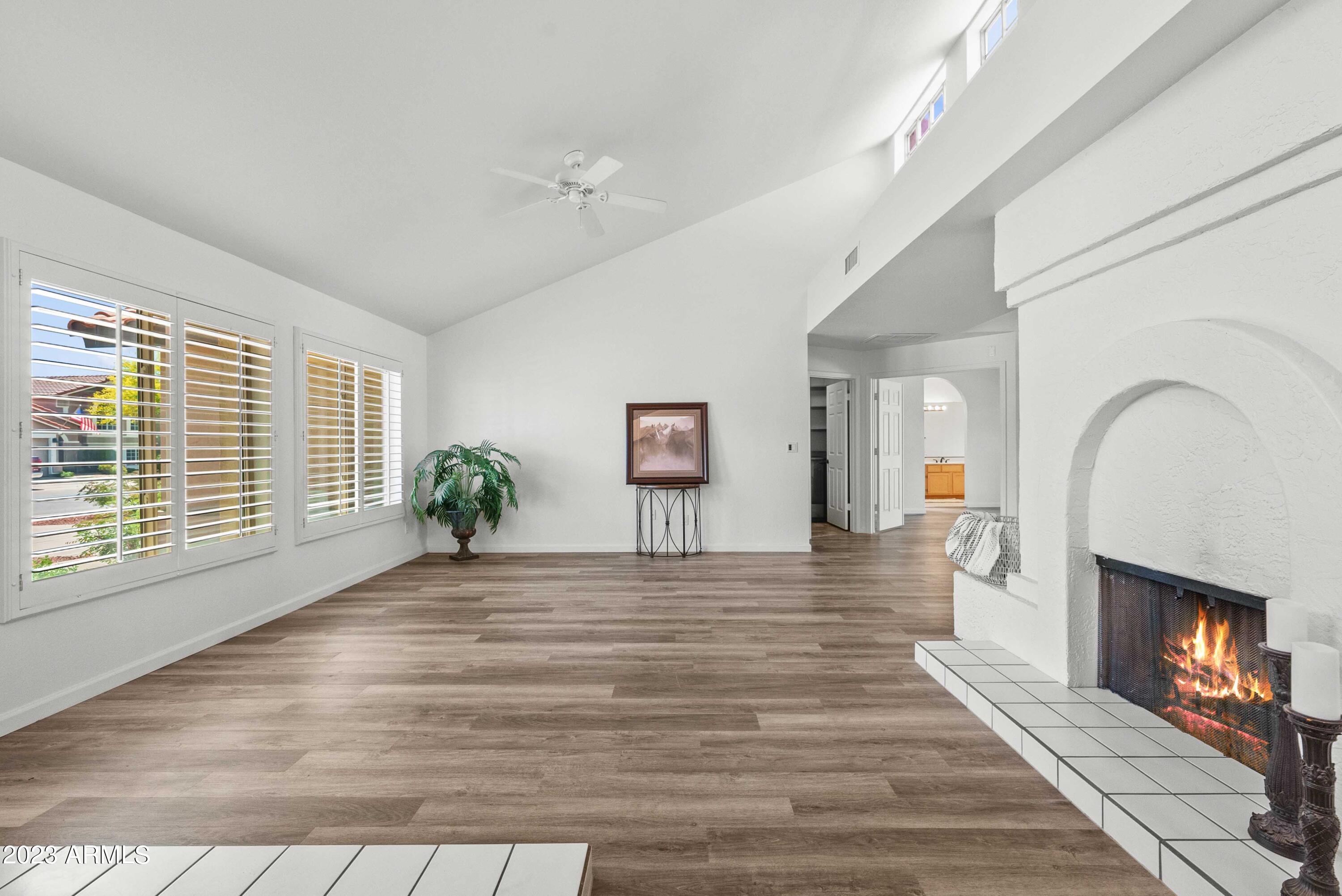 832 N Poplar Court