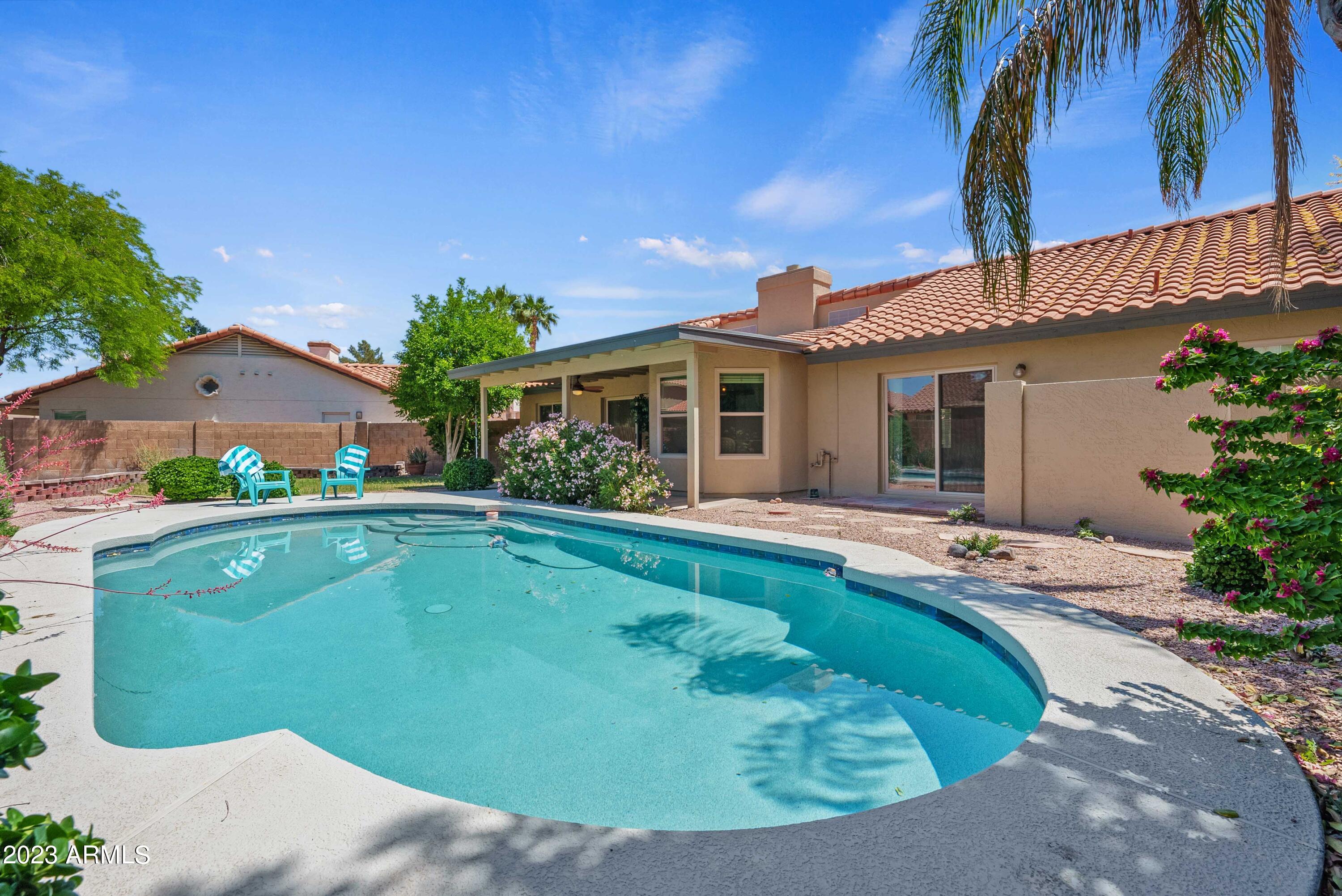 832 N Poplar Court