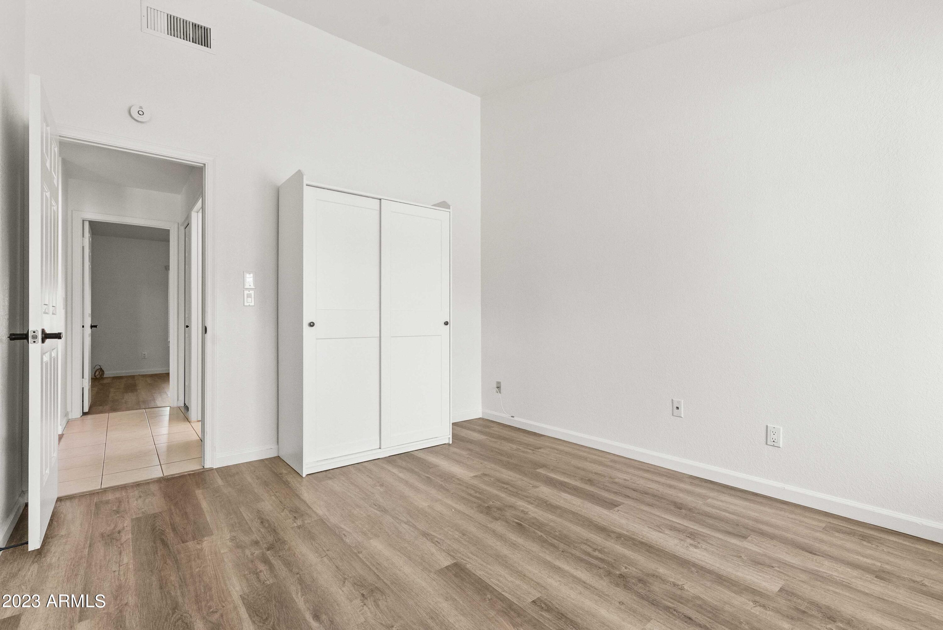 832 N Poplar Court