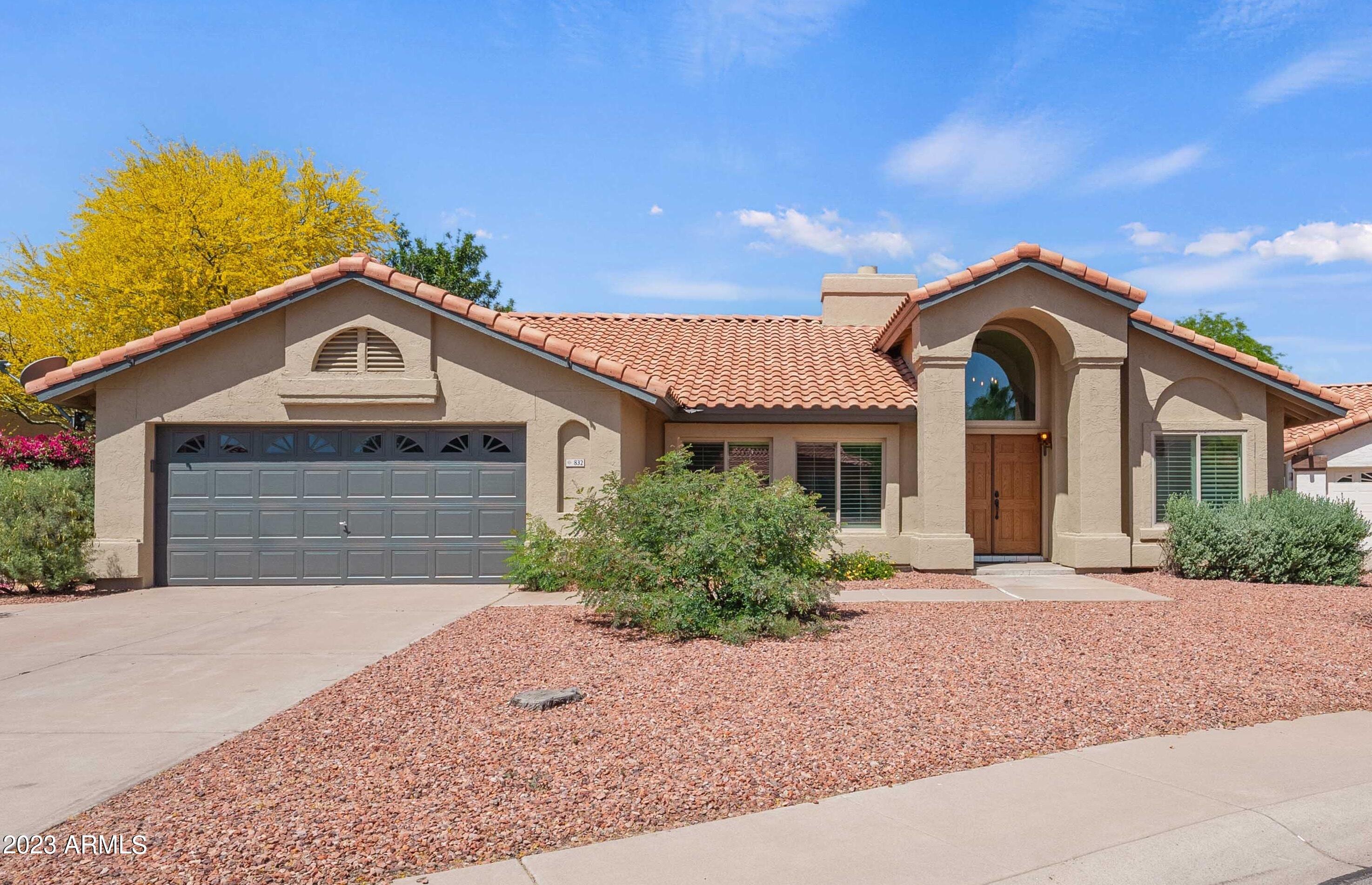 832 N Poplar Court