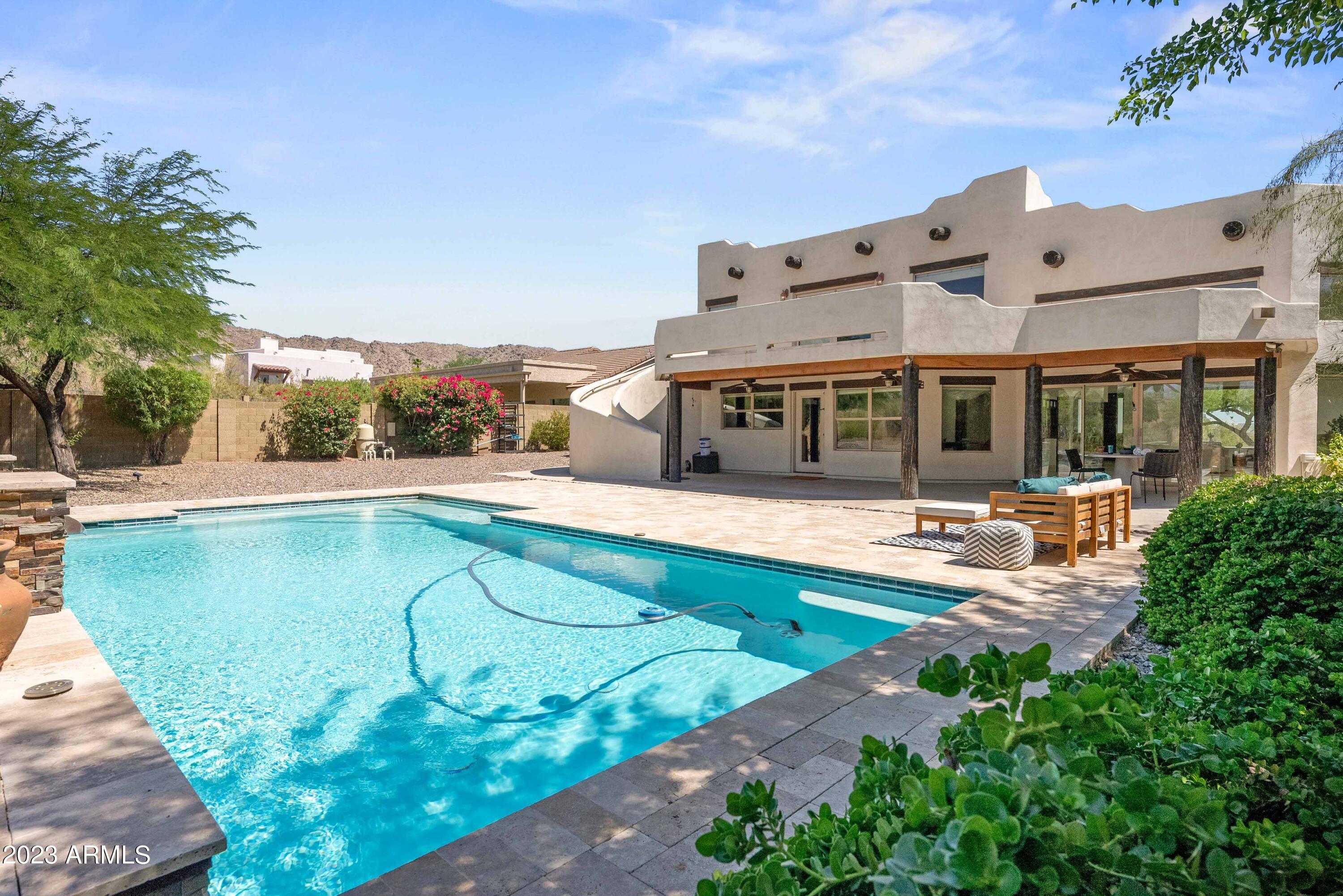 3611 E AHWATUKEE Drive