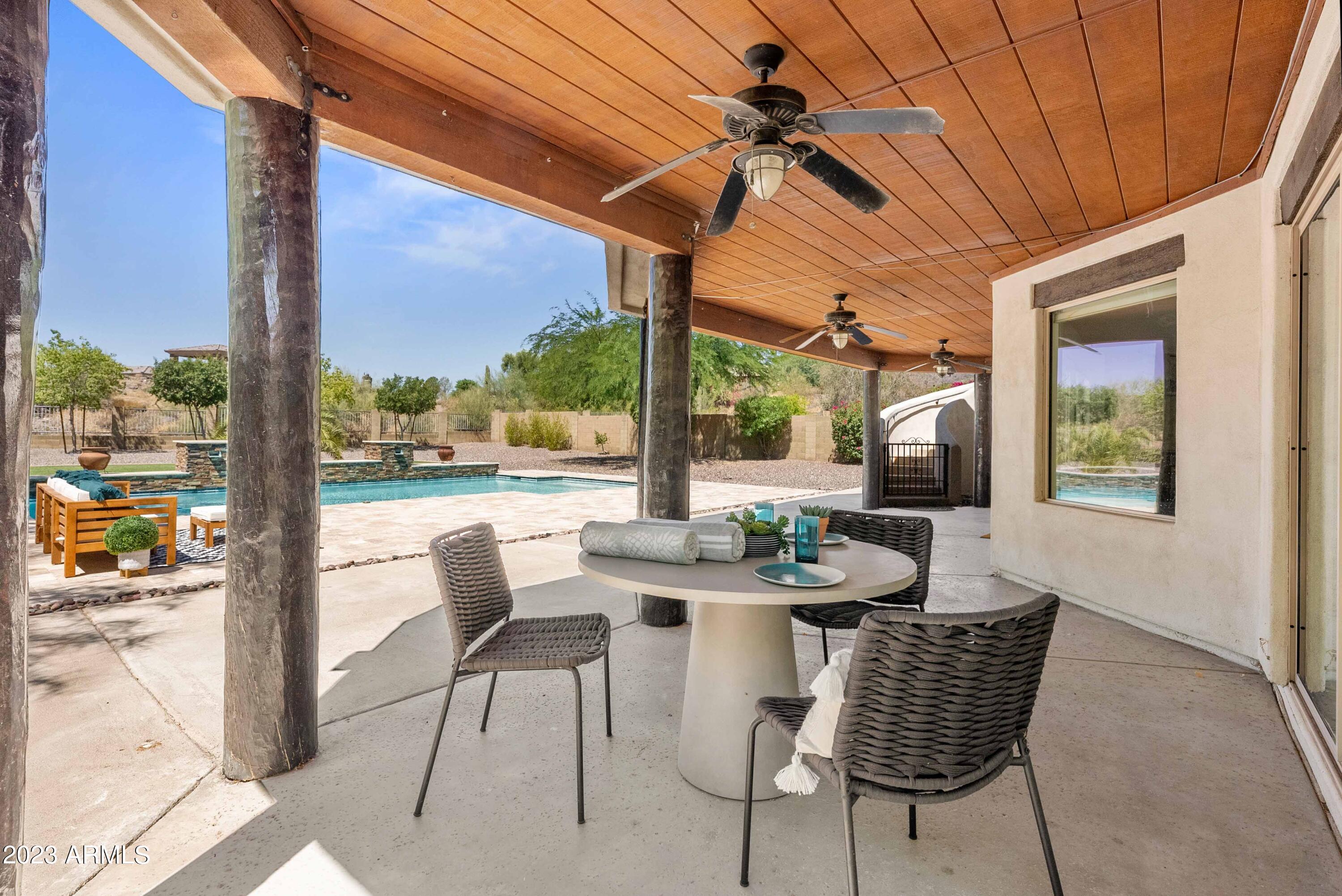 3611 E AHWATUKEE Drive