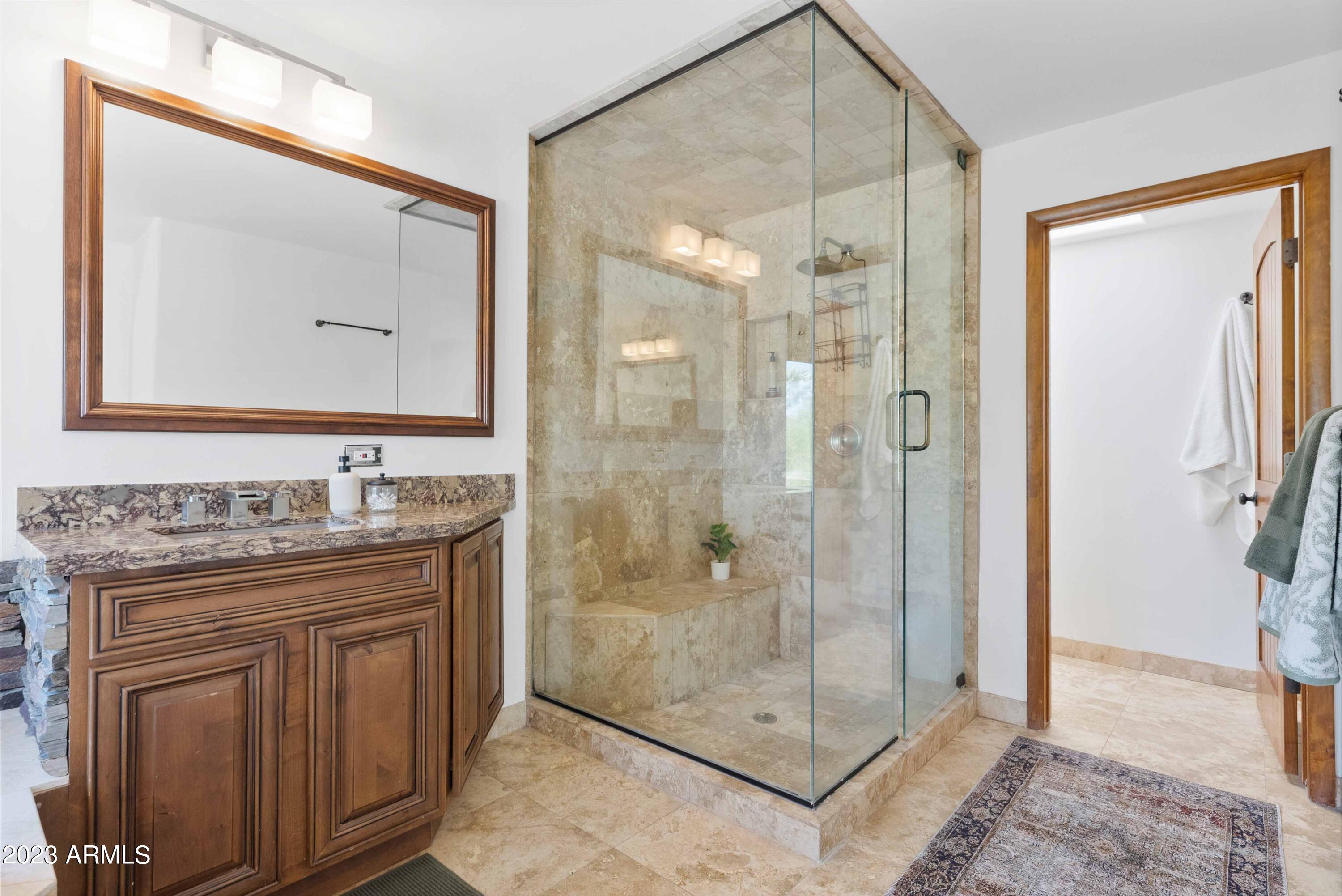 3611 E AHWATUKEE Drive
