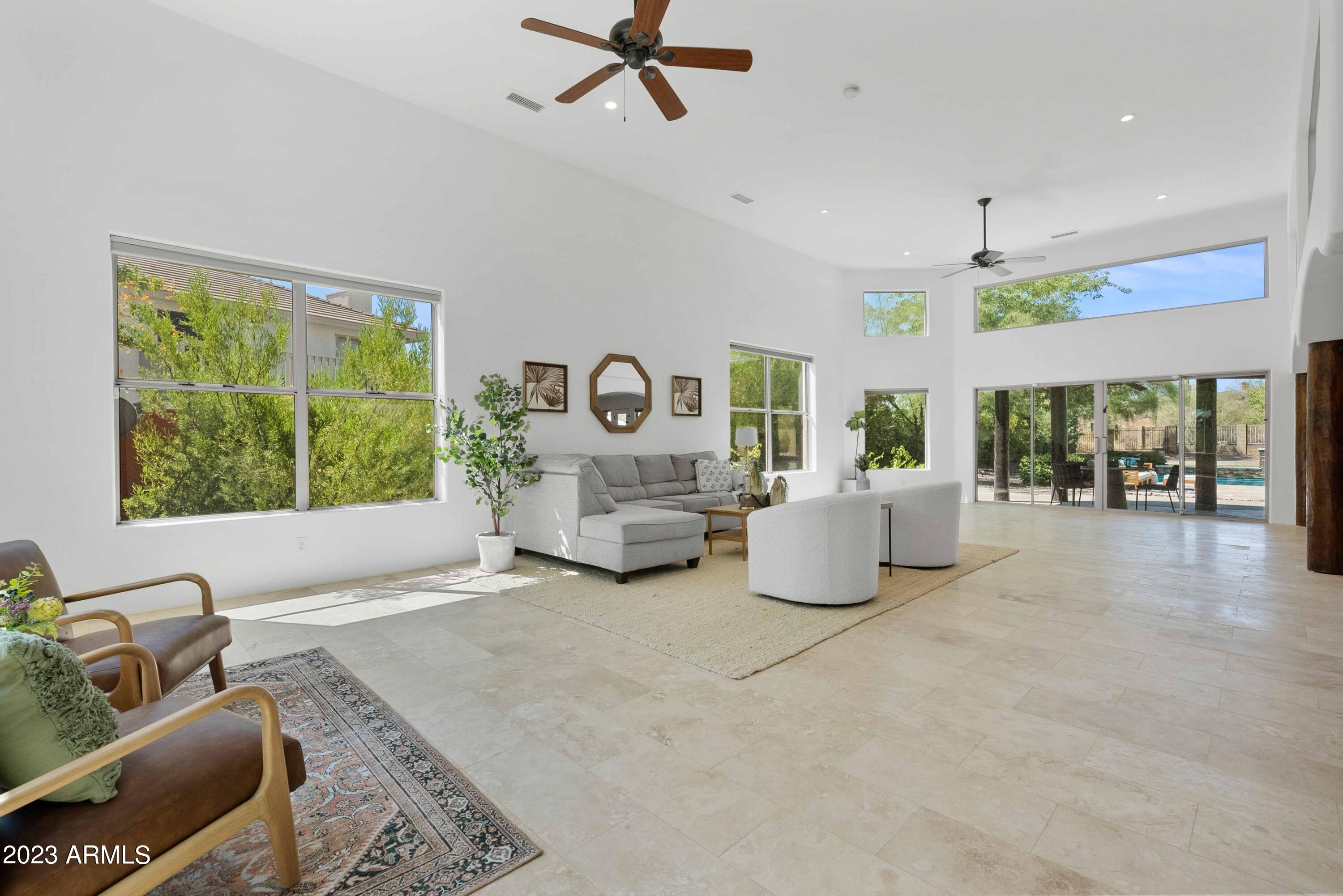 3611 E AHWATUKEE Drive