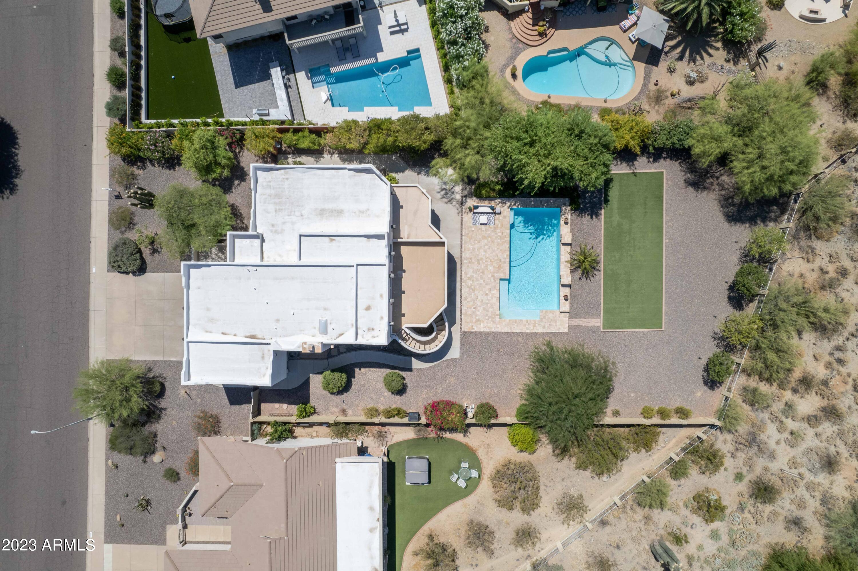 3611 E AHWATUKEE Drive