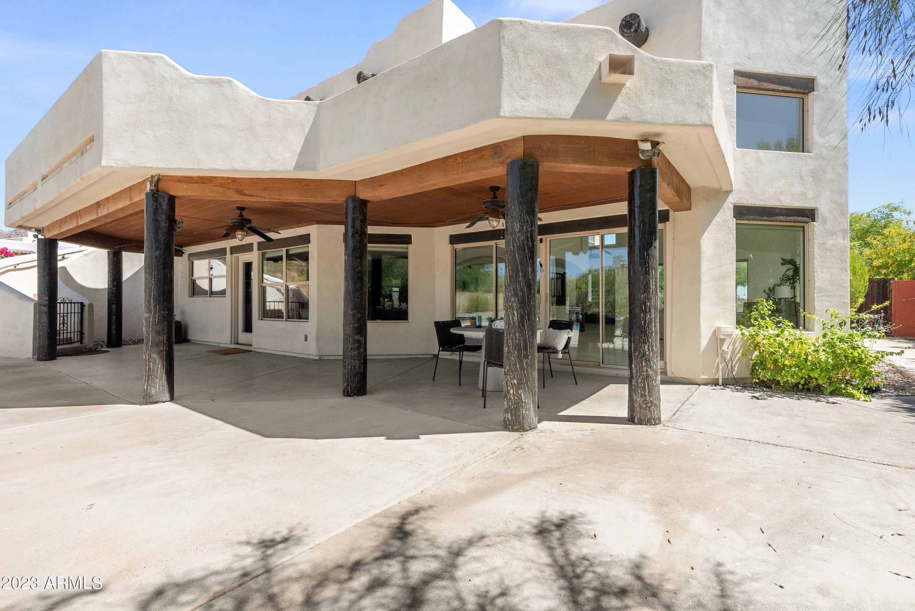 3611 E AHWATUKEE Drive