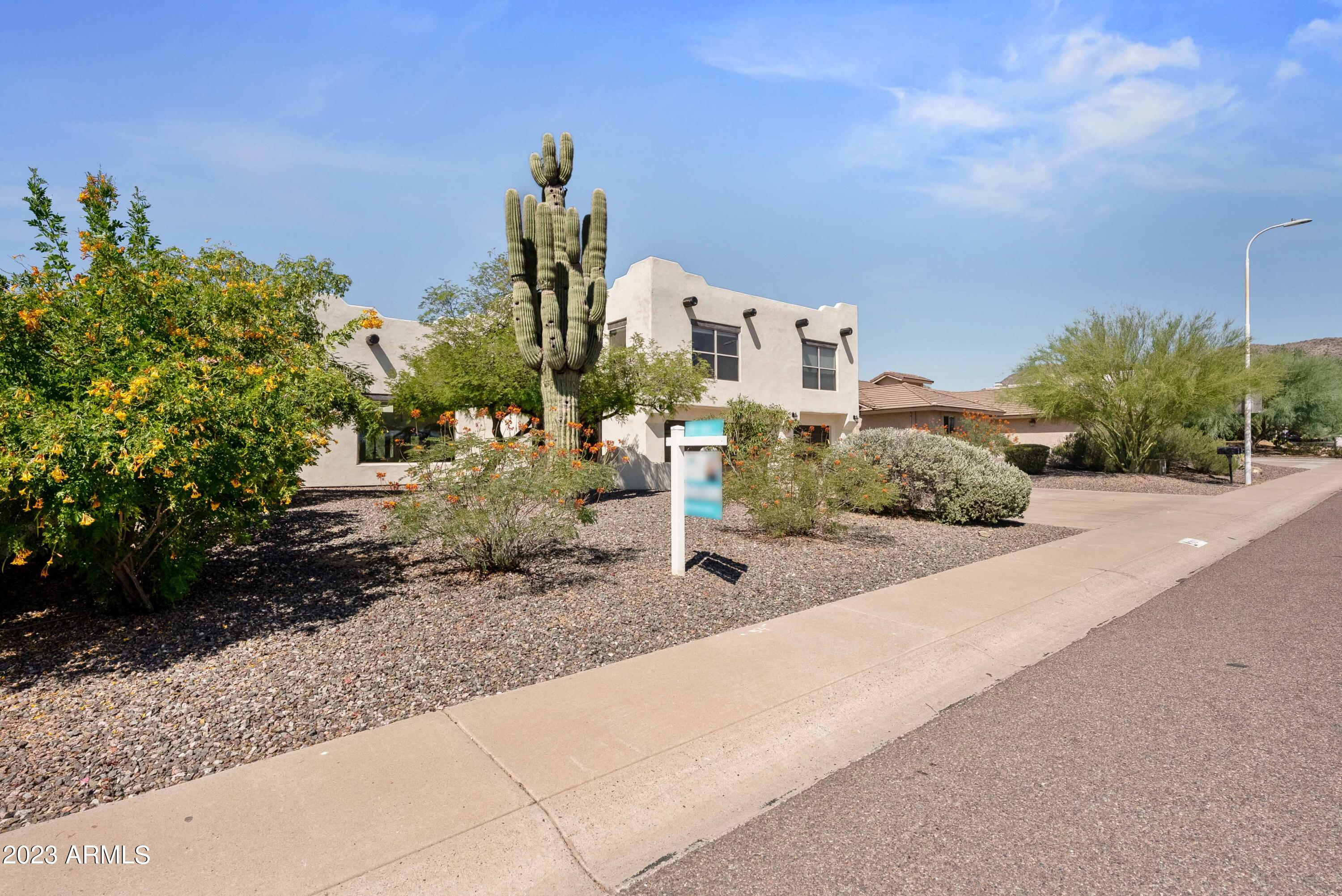 3611 E AHWATUKEE Drive
