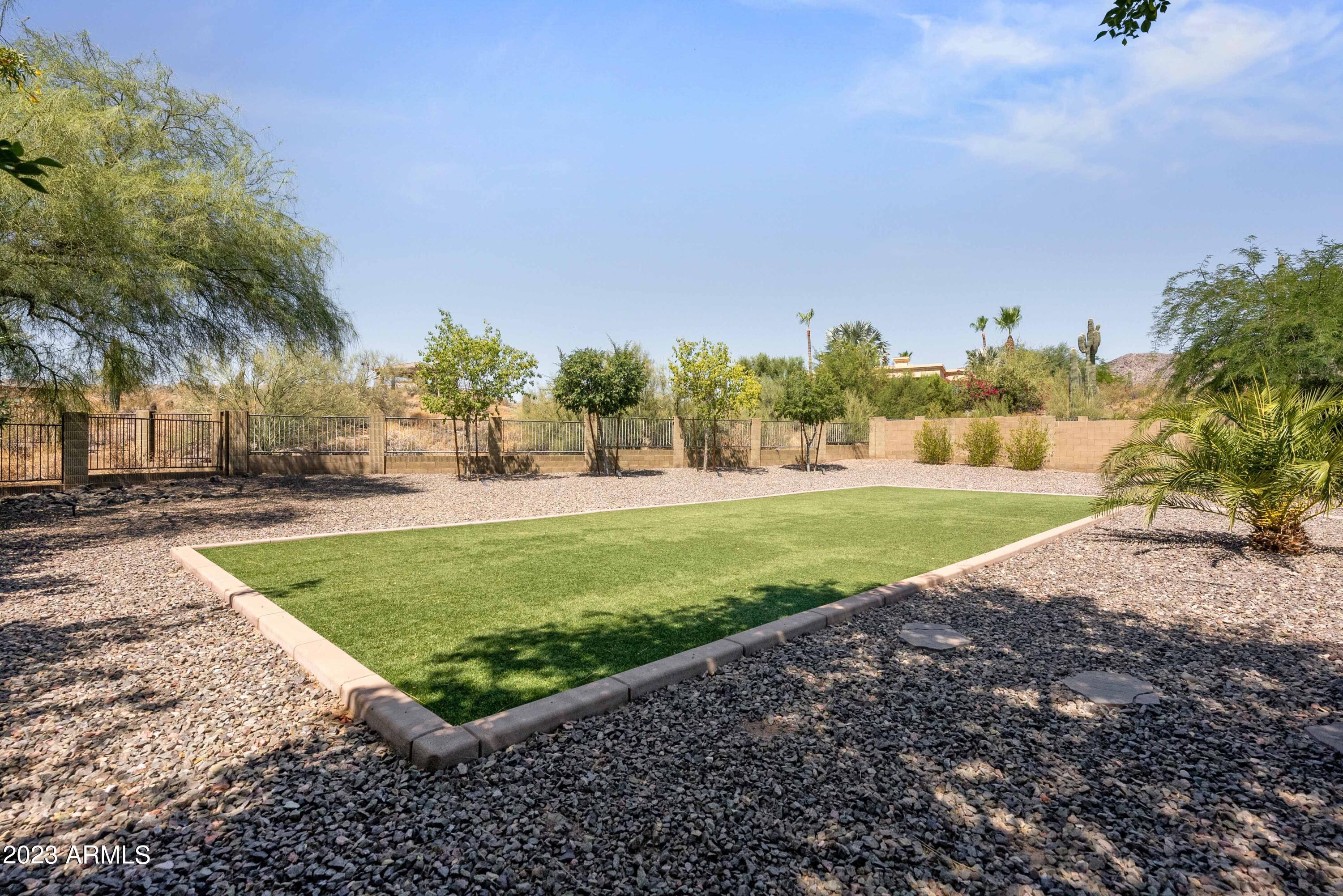 3611 E AHWATUKEE Drive