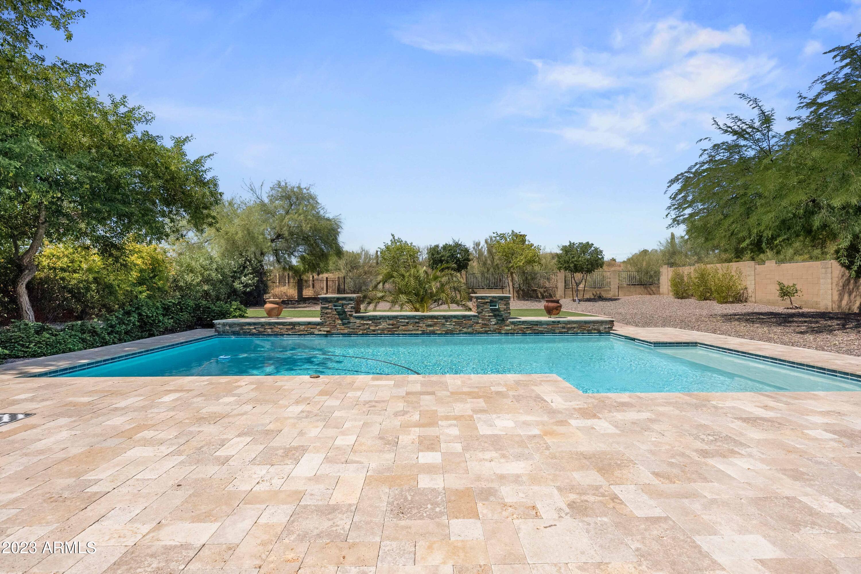 3611 E AHWATUKEE Drive