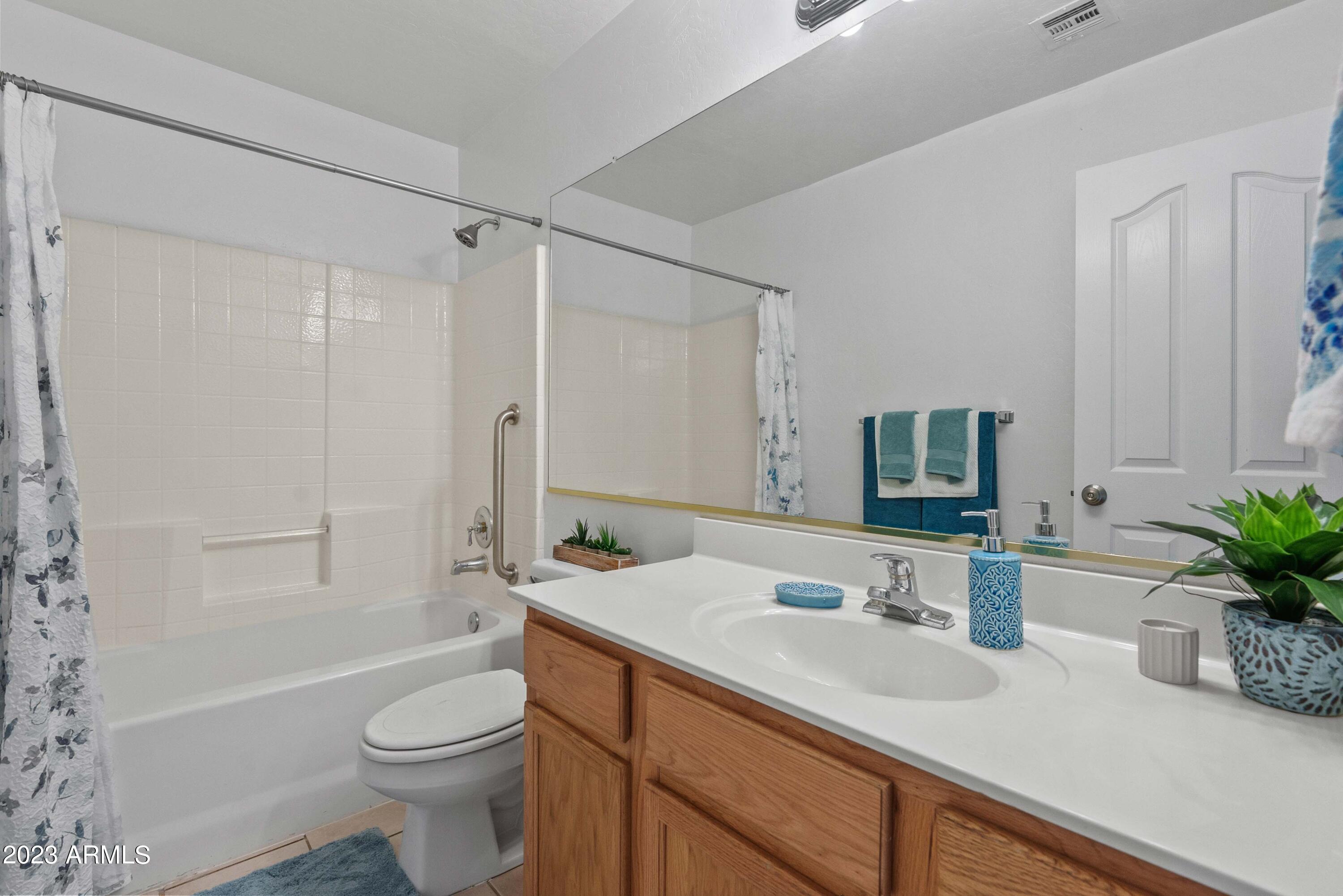 3566 E Sebastian Lane