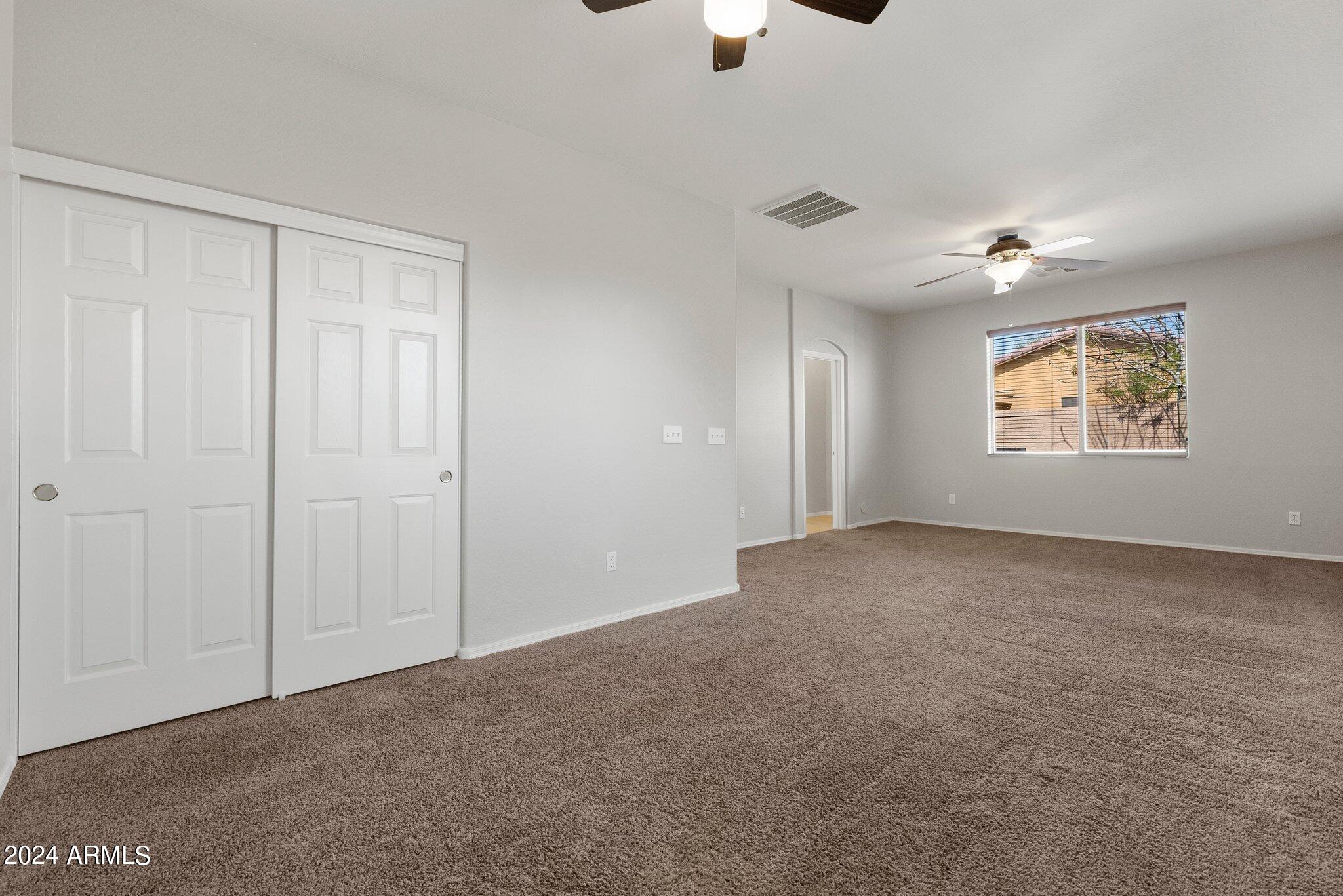 44242 W GRIFFIS Drive