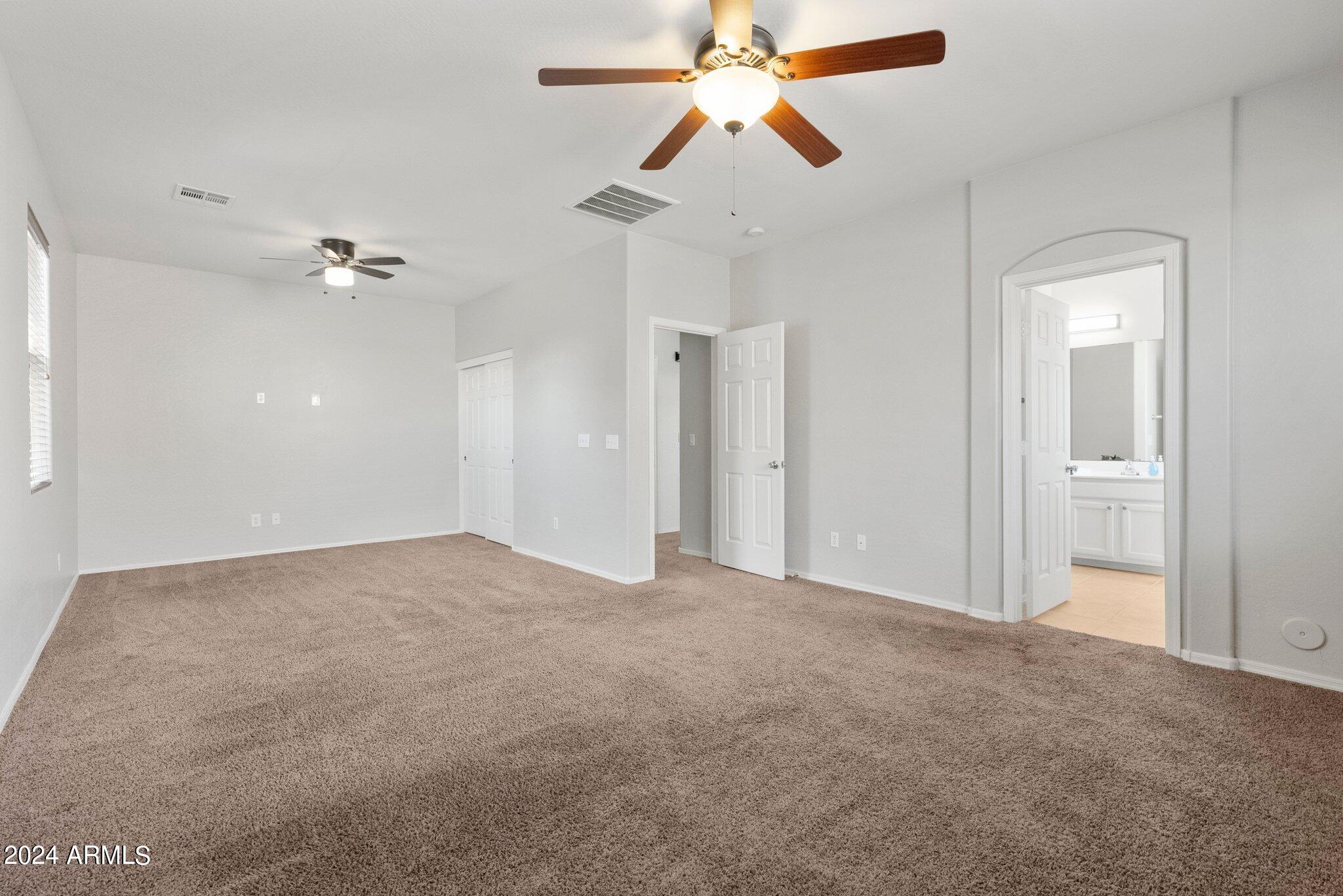 44242 W GRIFFIS Drive