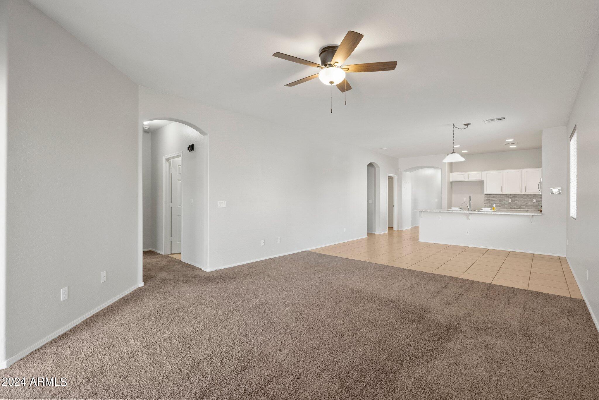 44242 W GRIFFIS Drive