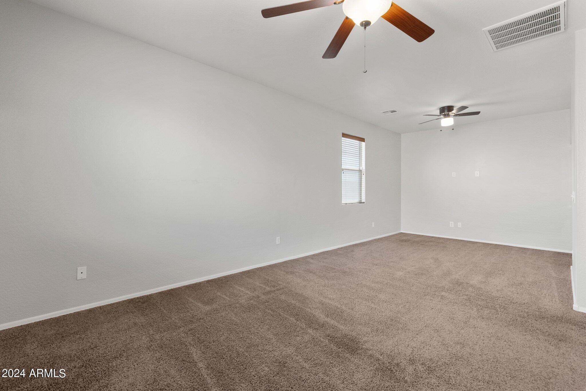 44242 W GRIFFIS Drive
