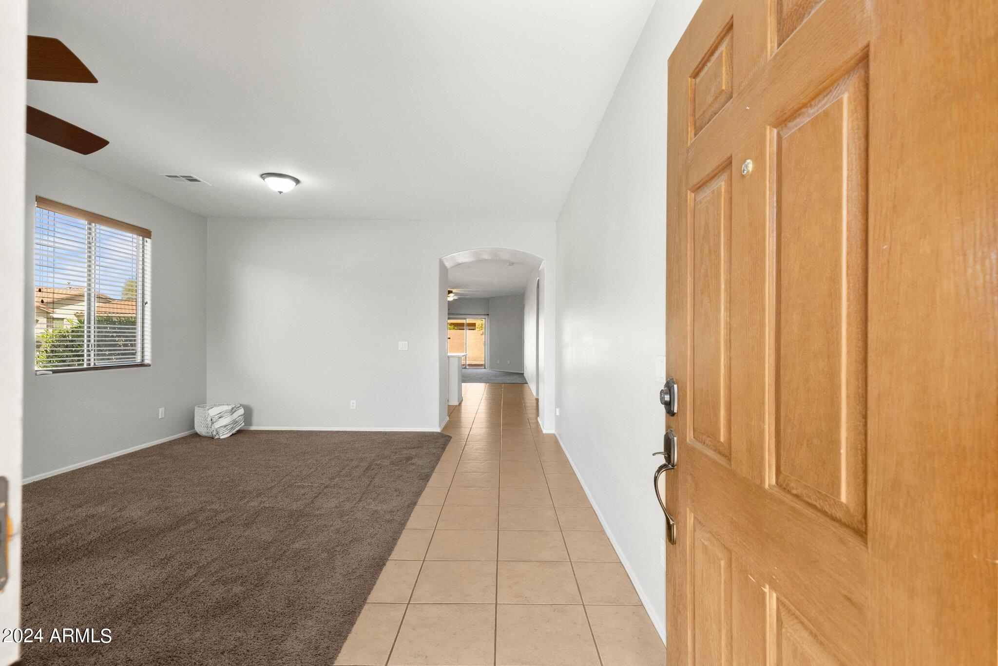 44242 W GRIFFIS Drive