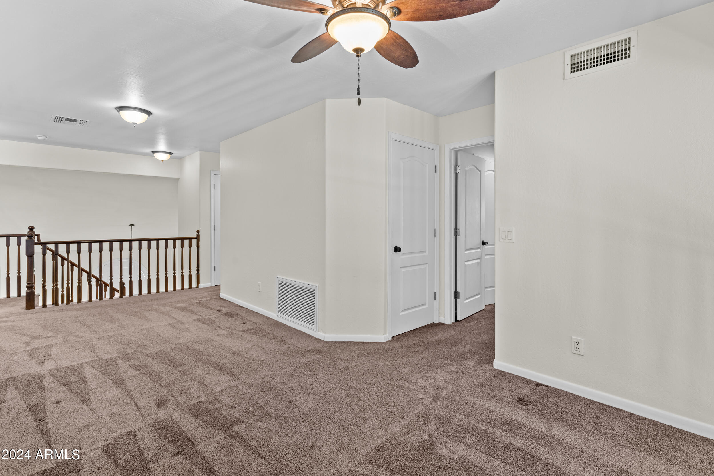 16837 S 18TH Way