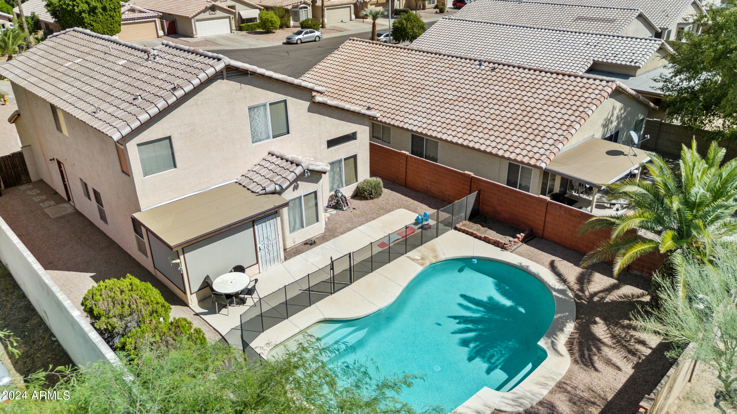 4833 W Dublin Court