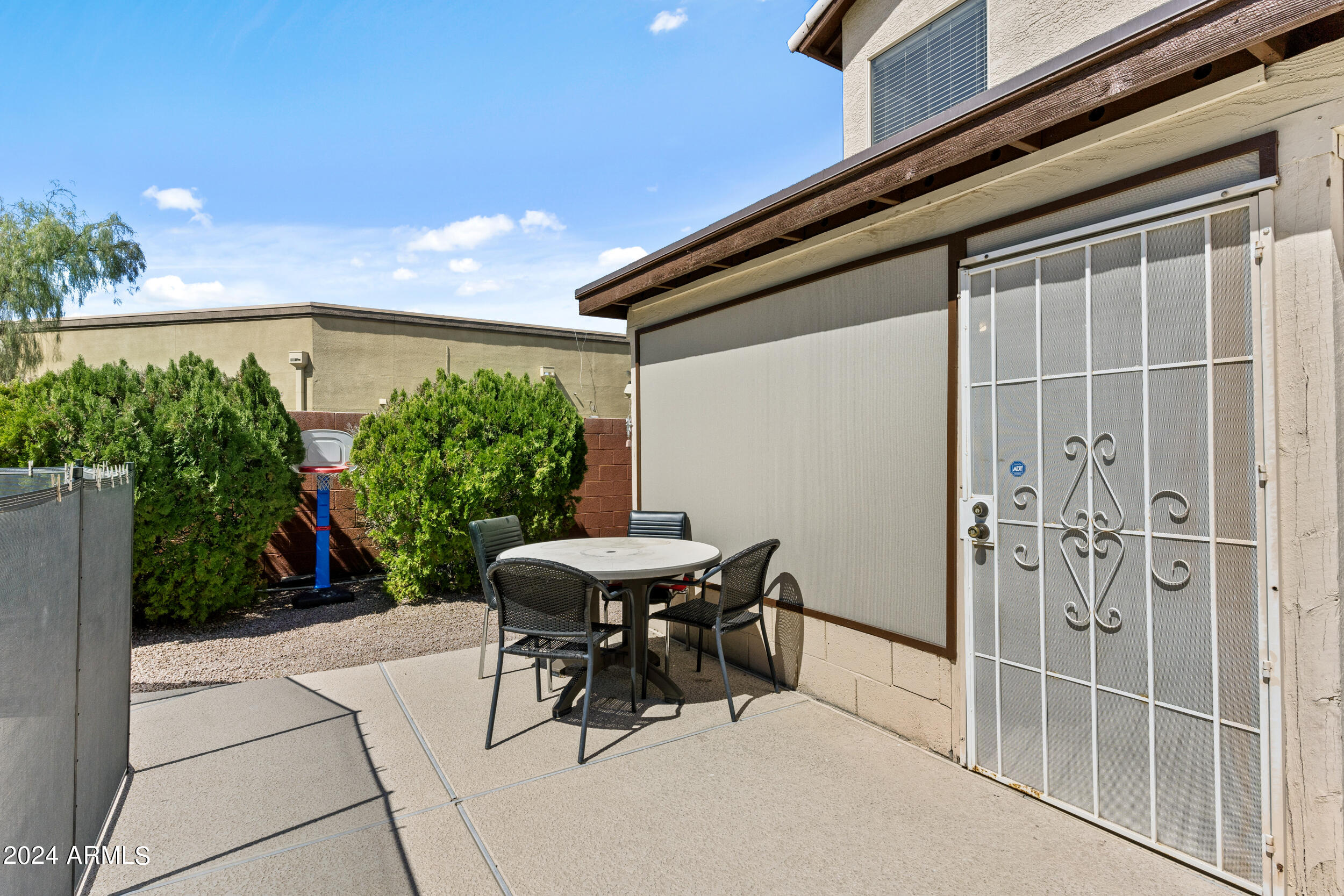4833 W Dublin Court