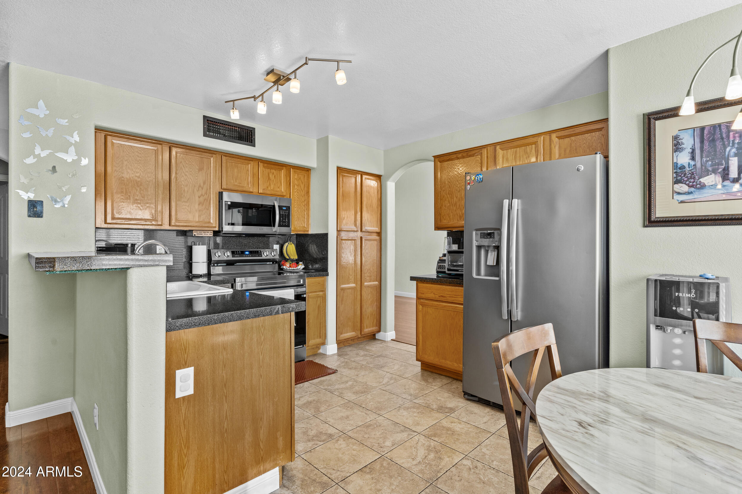 4833 W Dublin Court