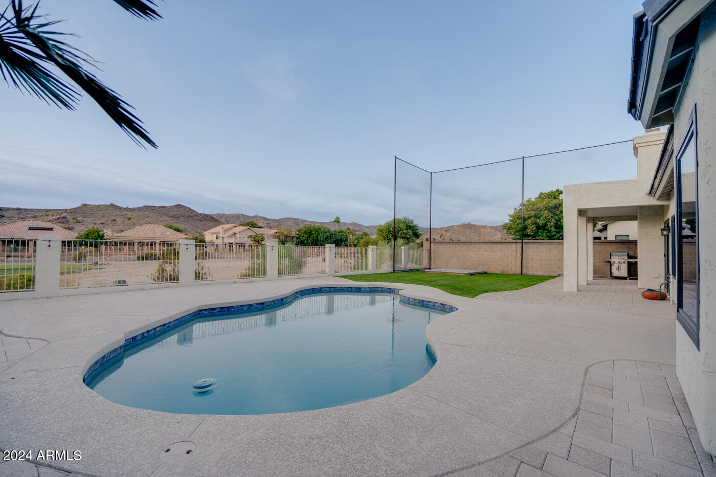 16686 S 18TH Way