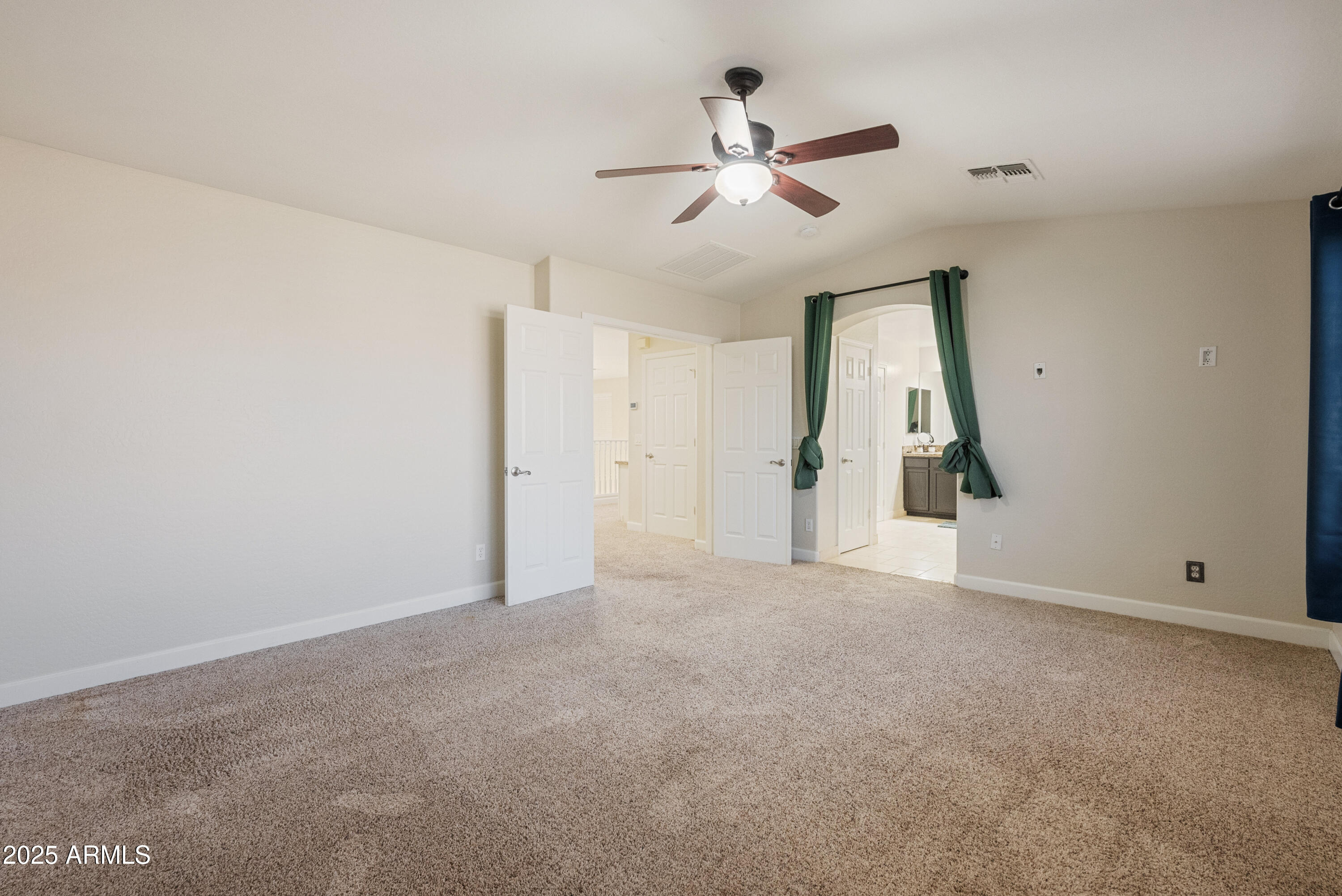 1278 E GEONA Court