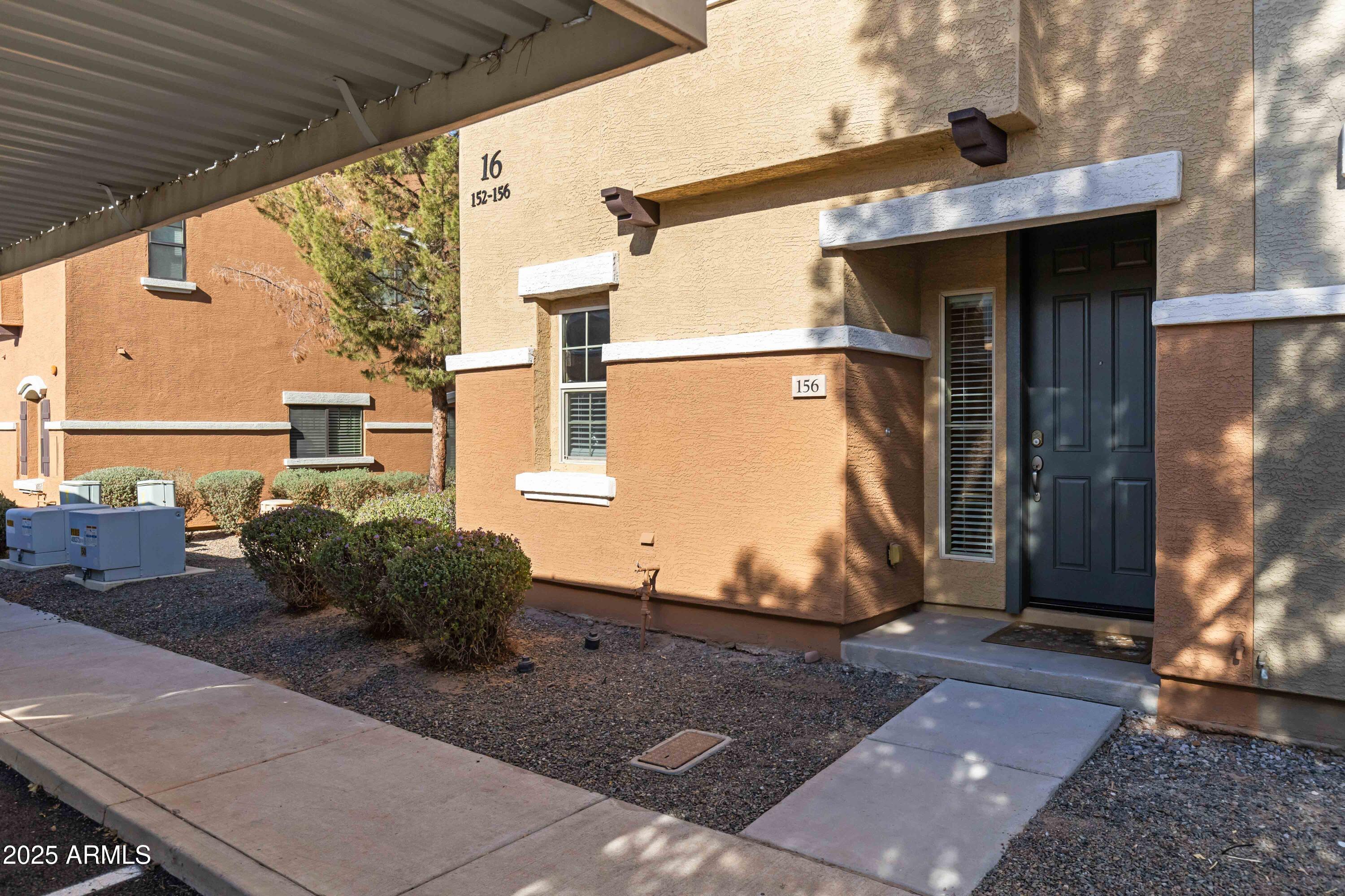 7726 E BASELINE Road, 156