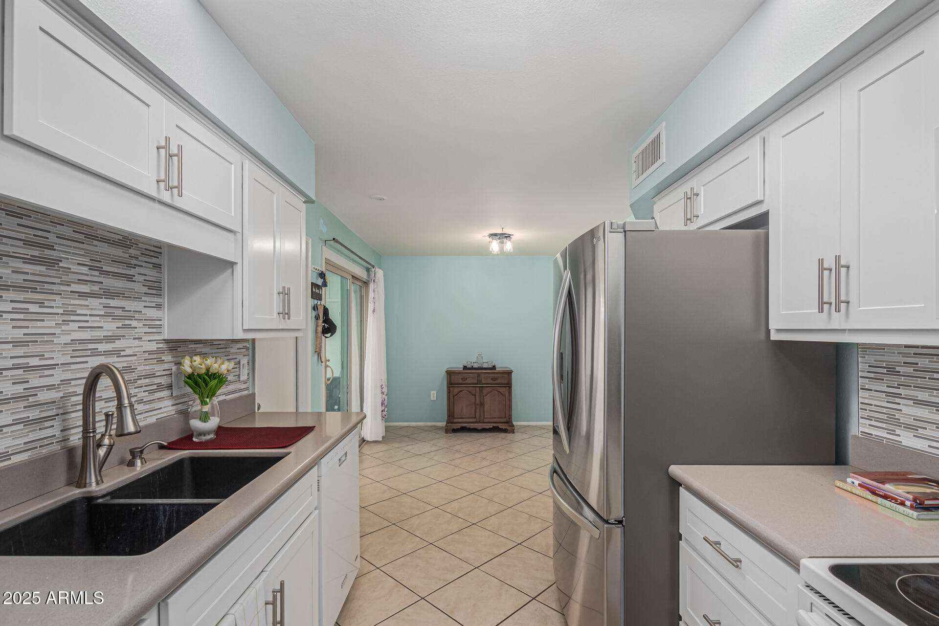 10019 W THUNDERBIRD Boulevard