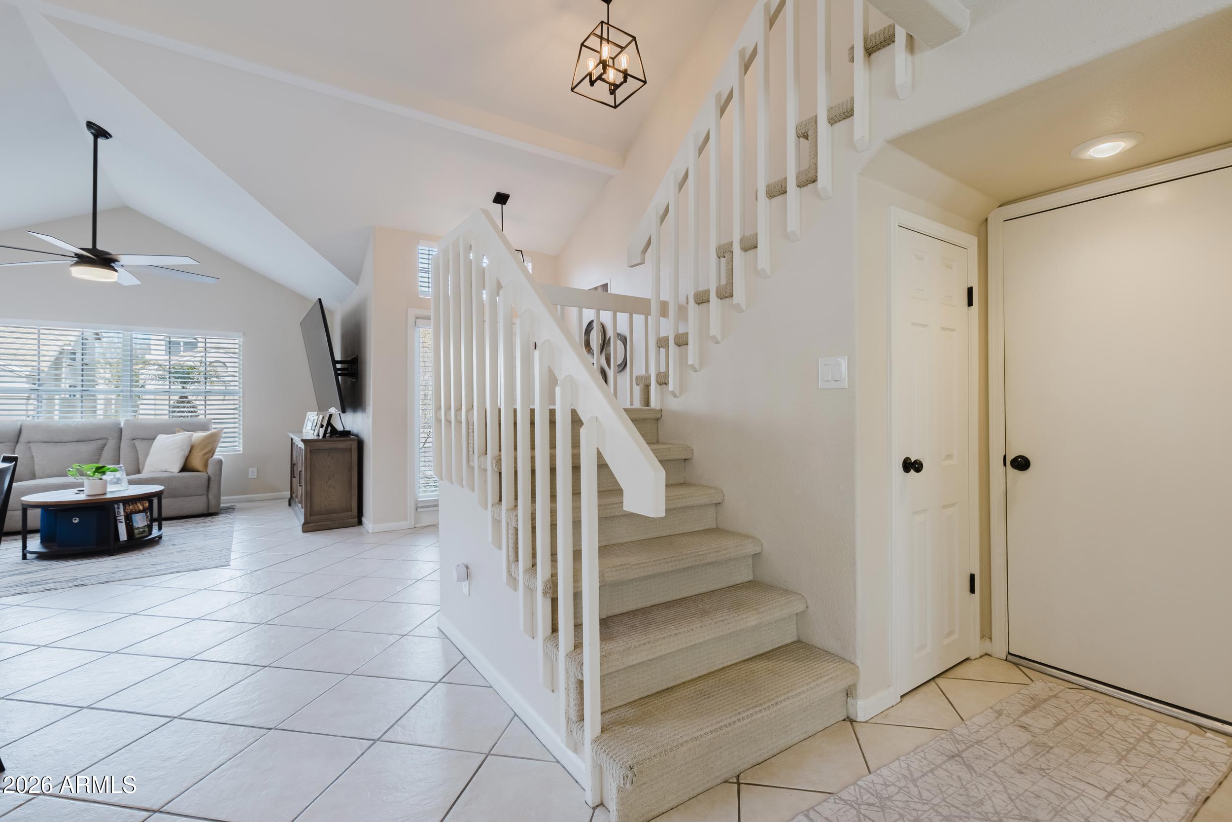 3821 E TANGLEWOOD Drive