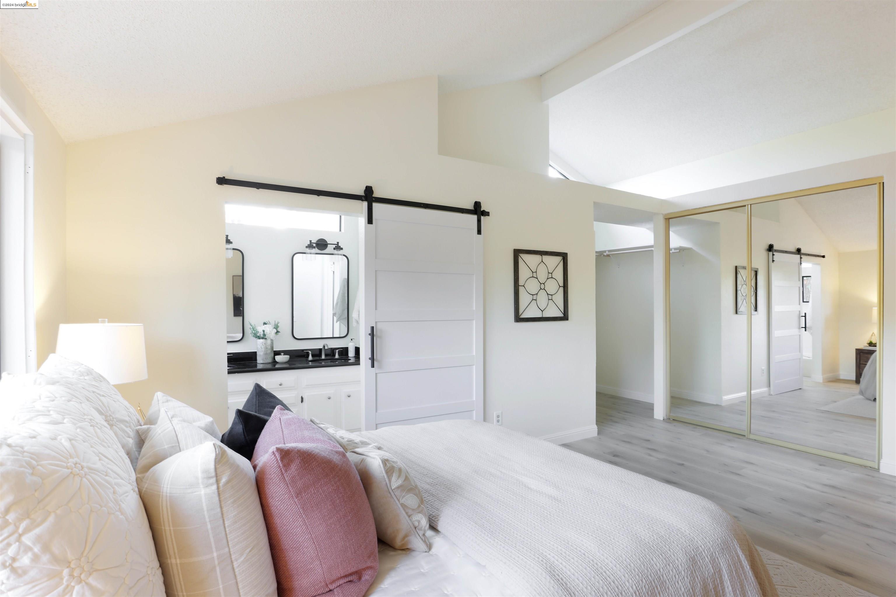 5505 Sun Cloud Ct
