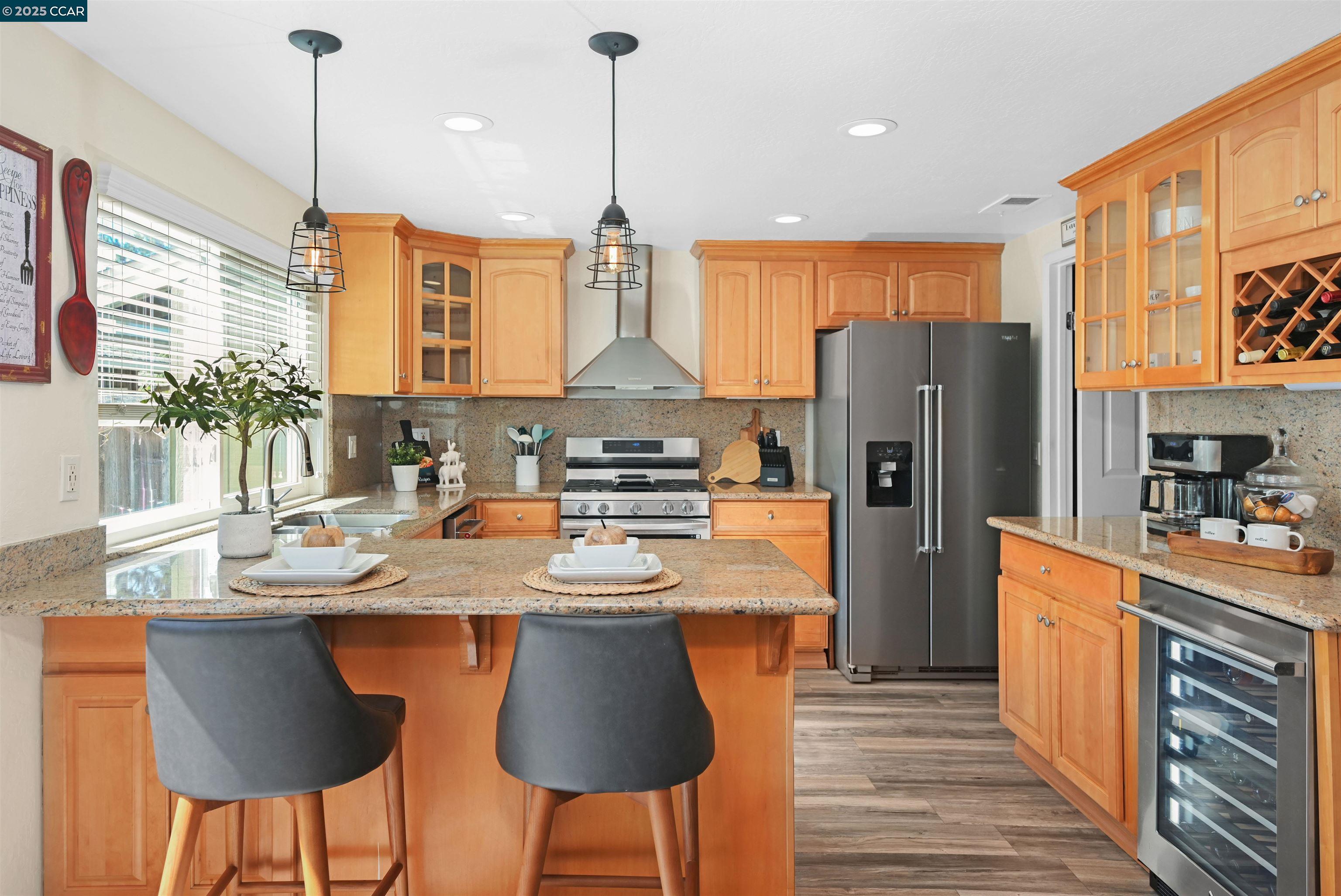 1452 Greenlawn Dr