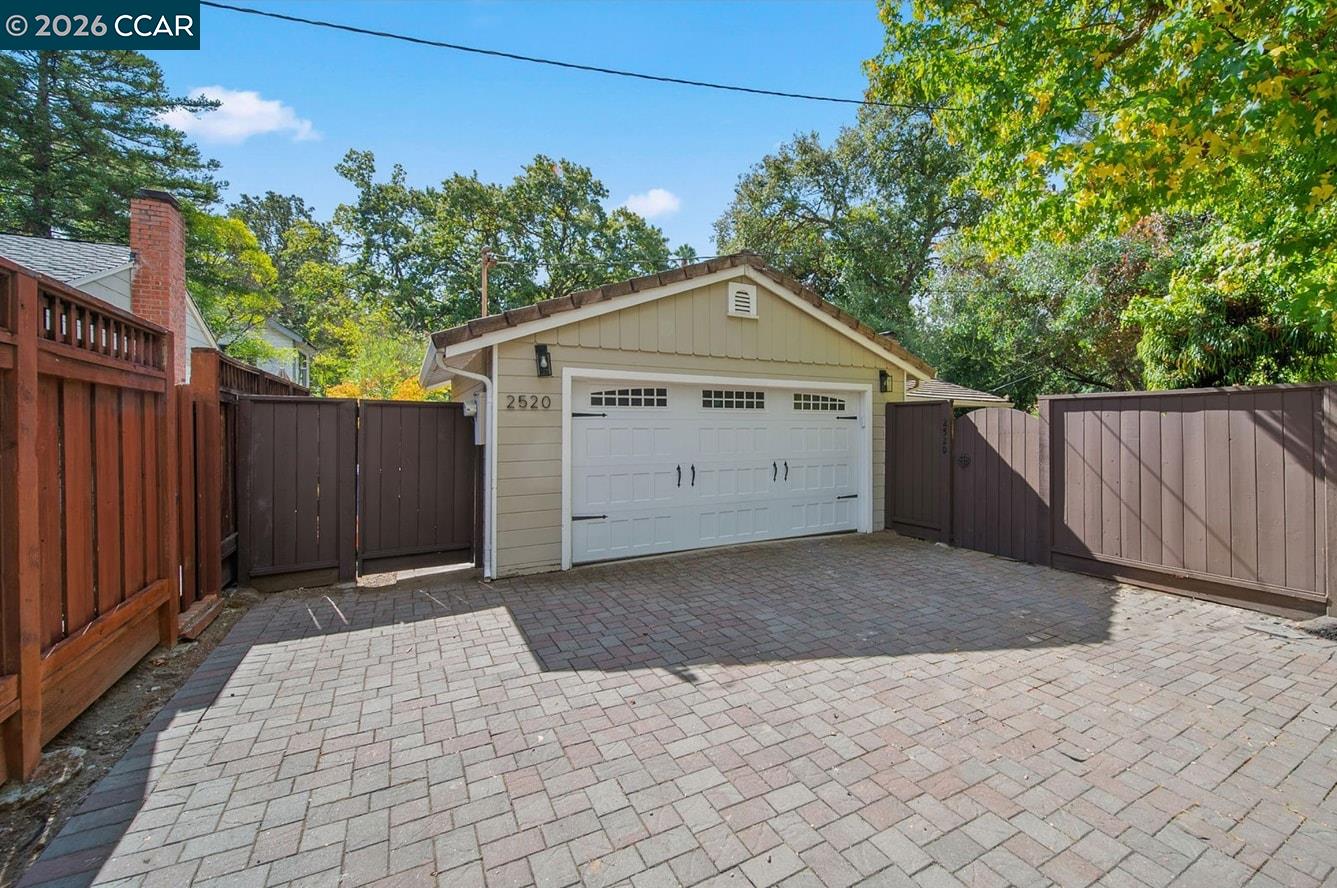 2520 San Miguel Dr Walnut Creek CA