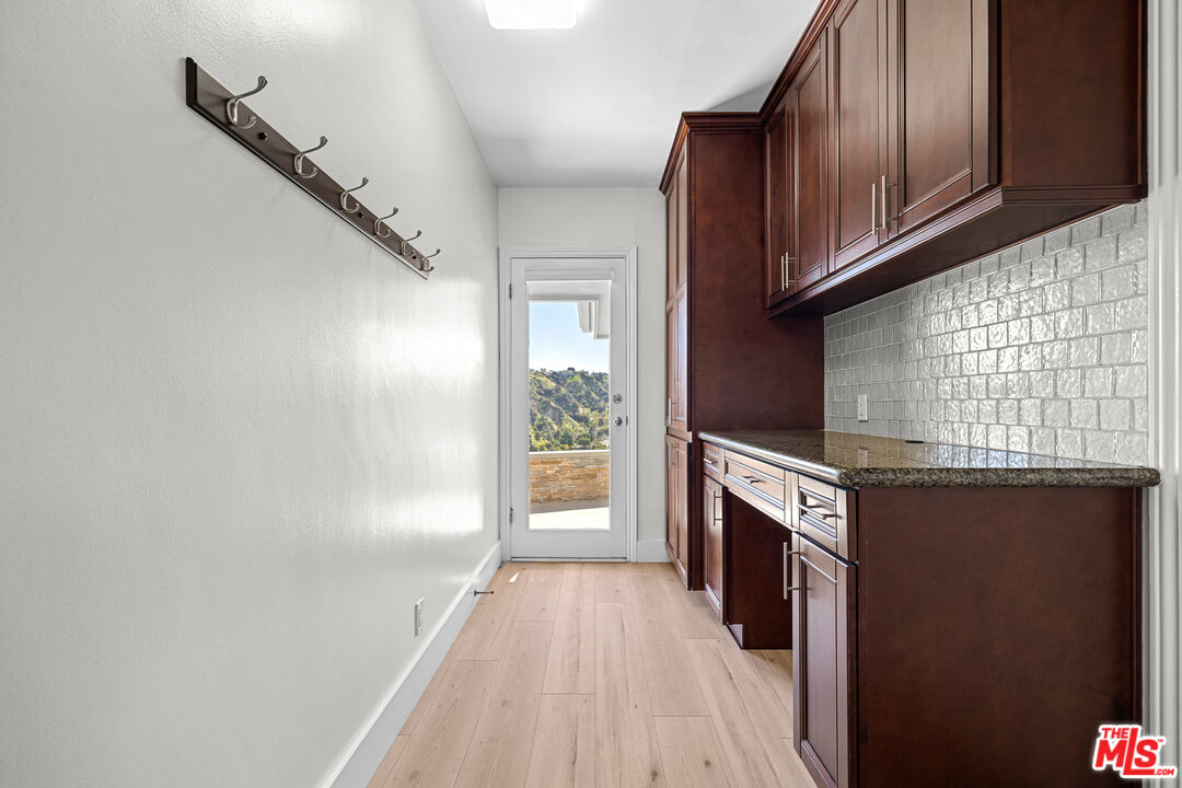 15047 Sherview Pl