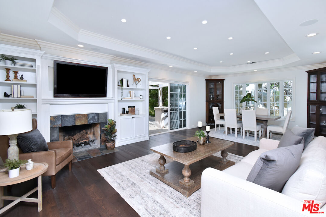 5209 Melvin Ave