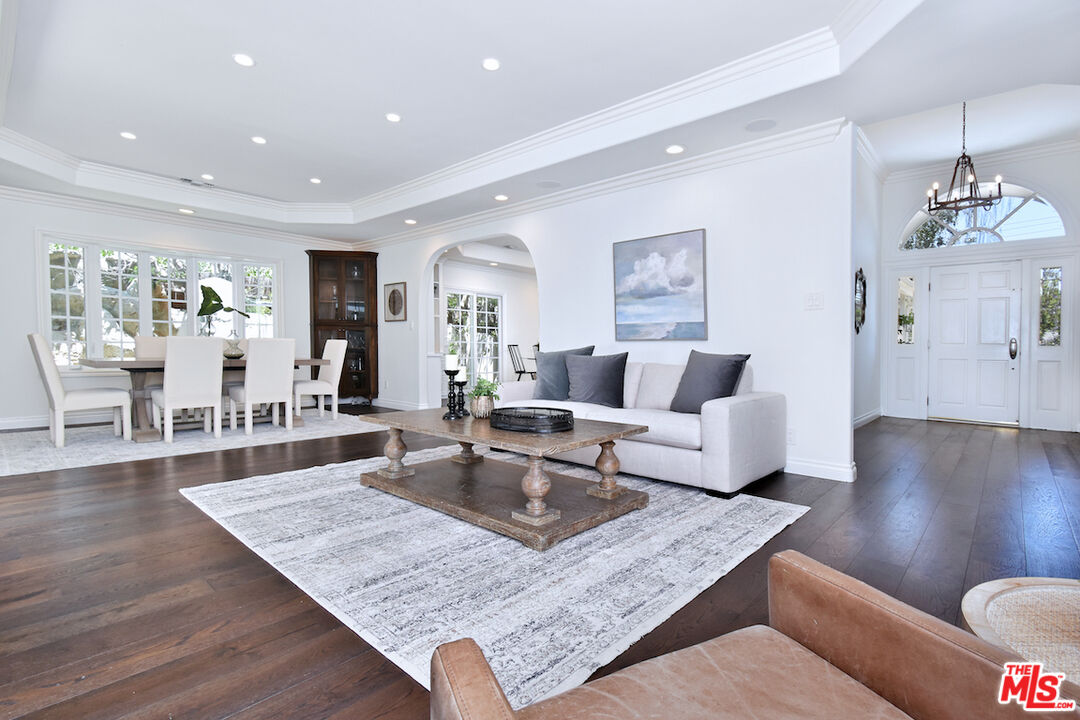 5209 Melvin Ave