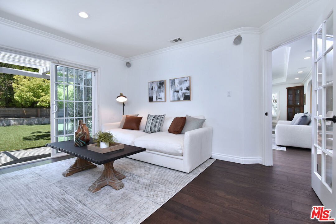 5209 Melvin Ave