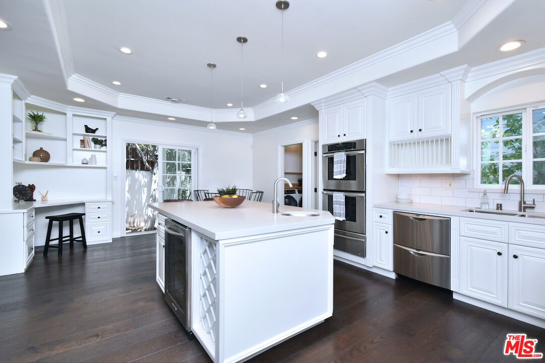 5209 Melvin Ave