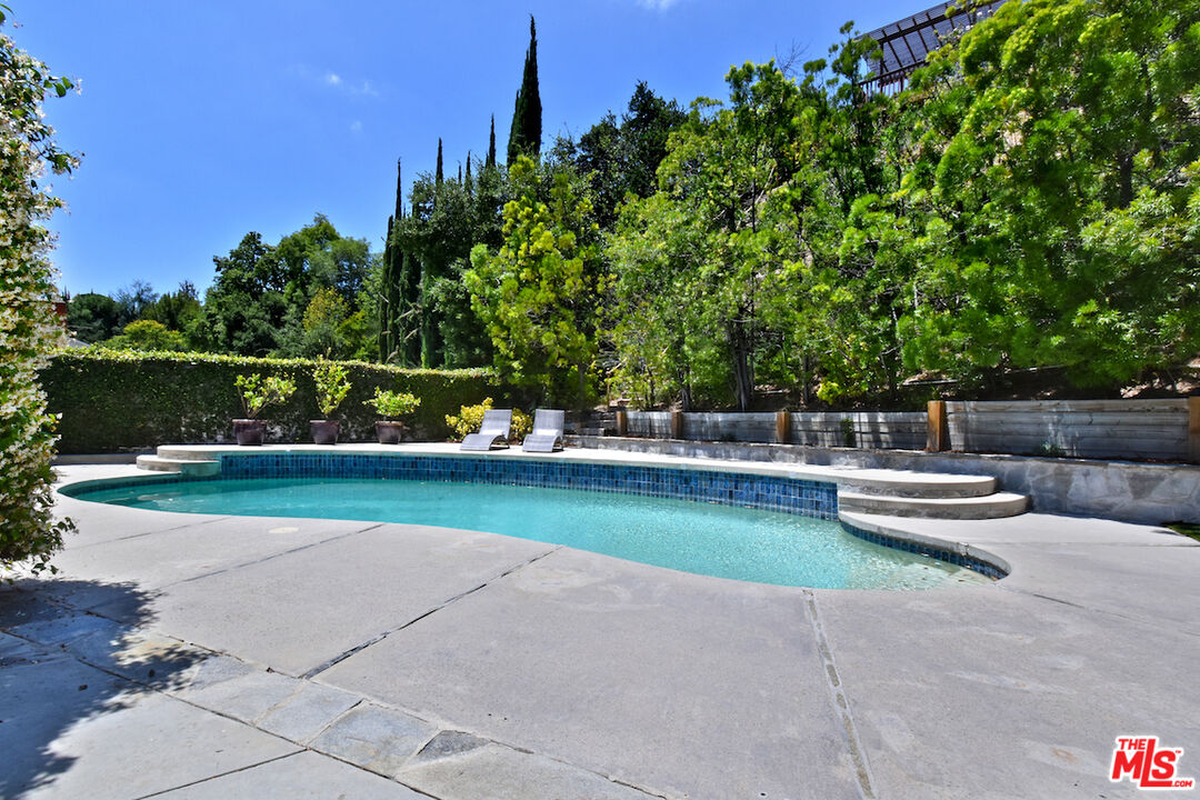 5209 Melvin Ave