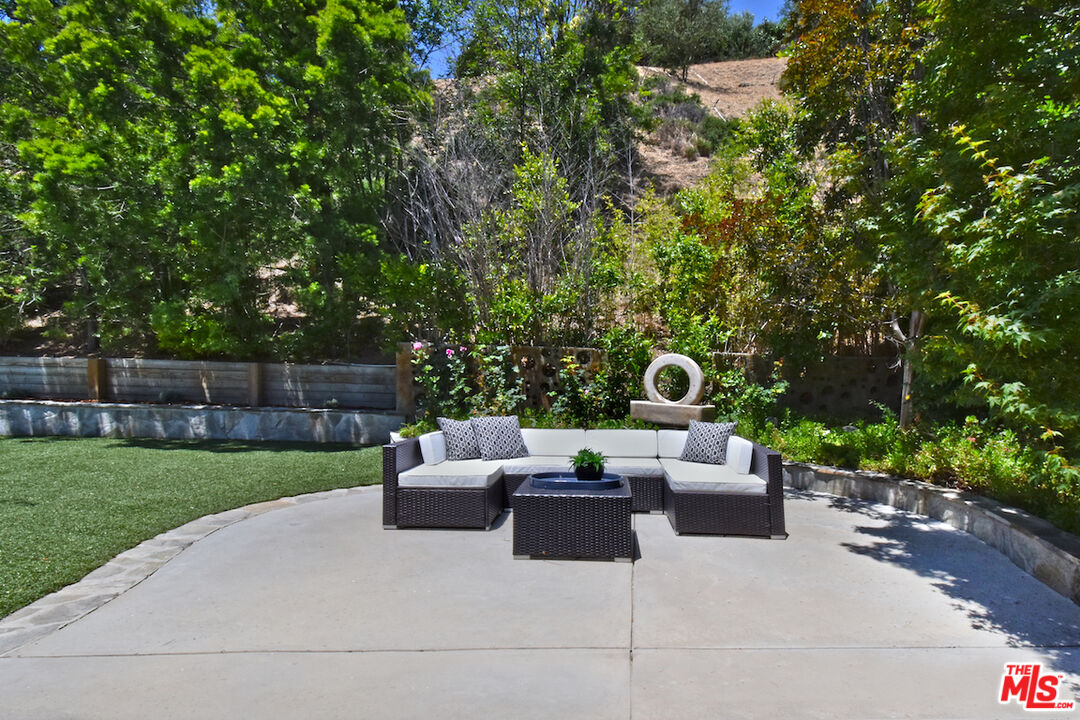 5209 Melvin Ave