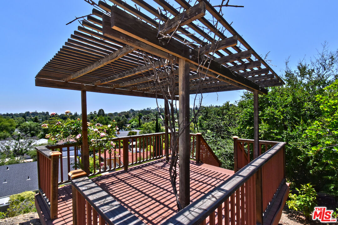 5209 Melvin Ave