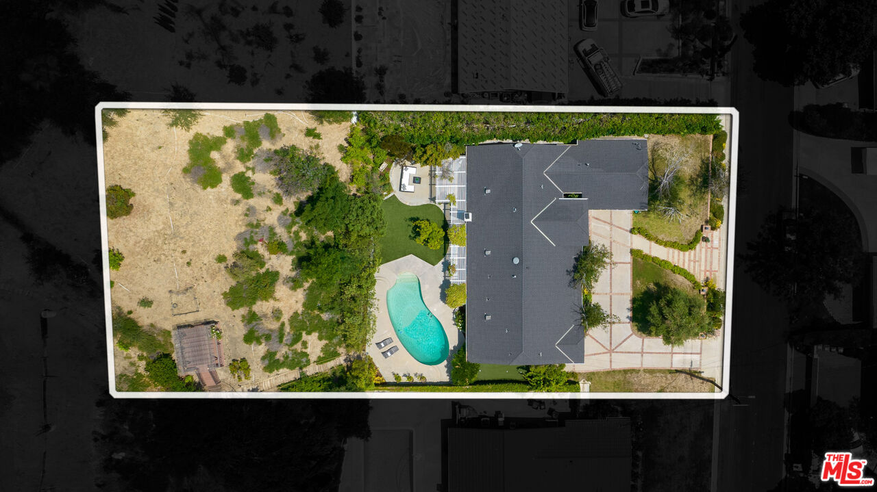 5209 Melvin Ave