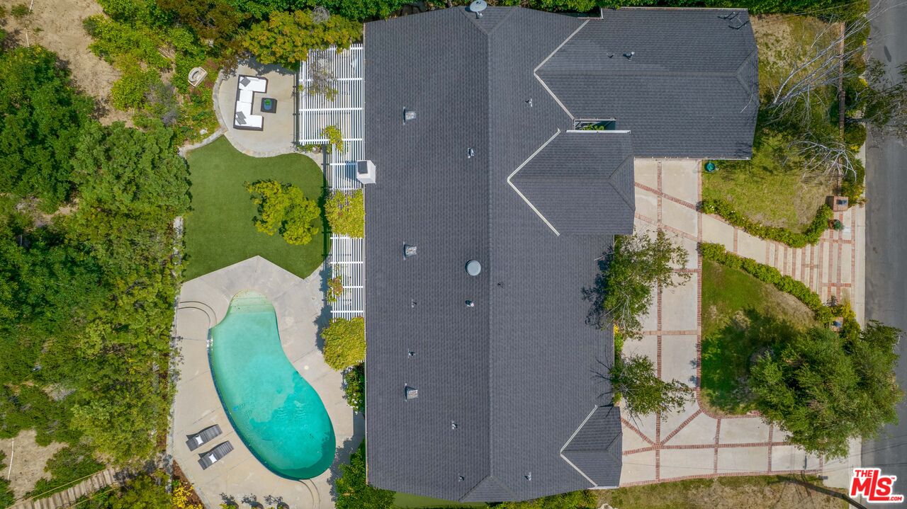 5209 Melvin Ave
