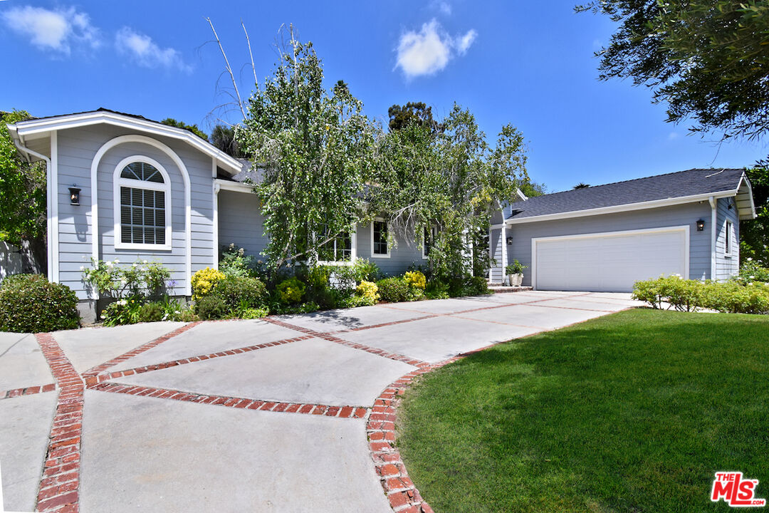 5209 Melvin Ave