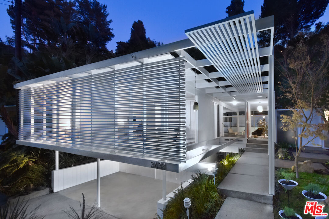 3433 Shernoll Pl