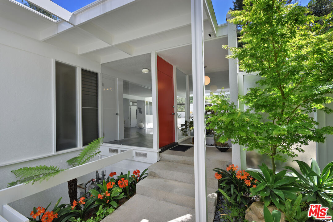 3433 Shernoll Pl