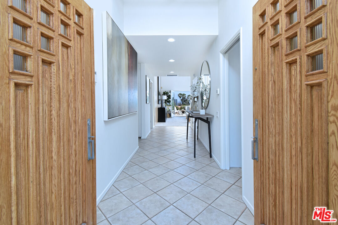 3865 Scadlock Ln