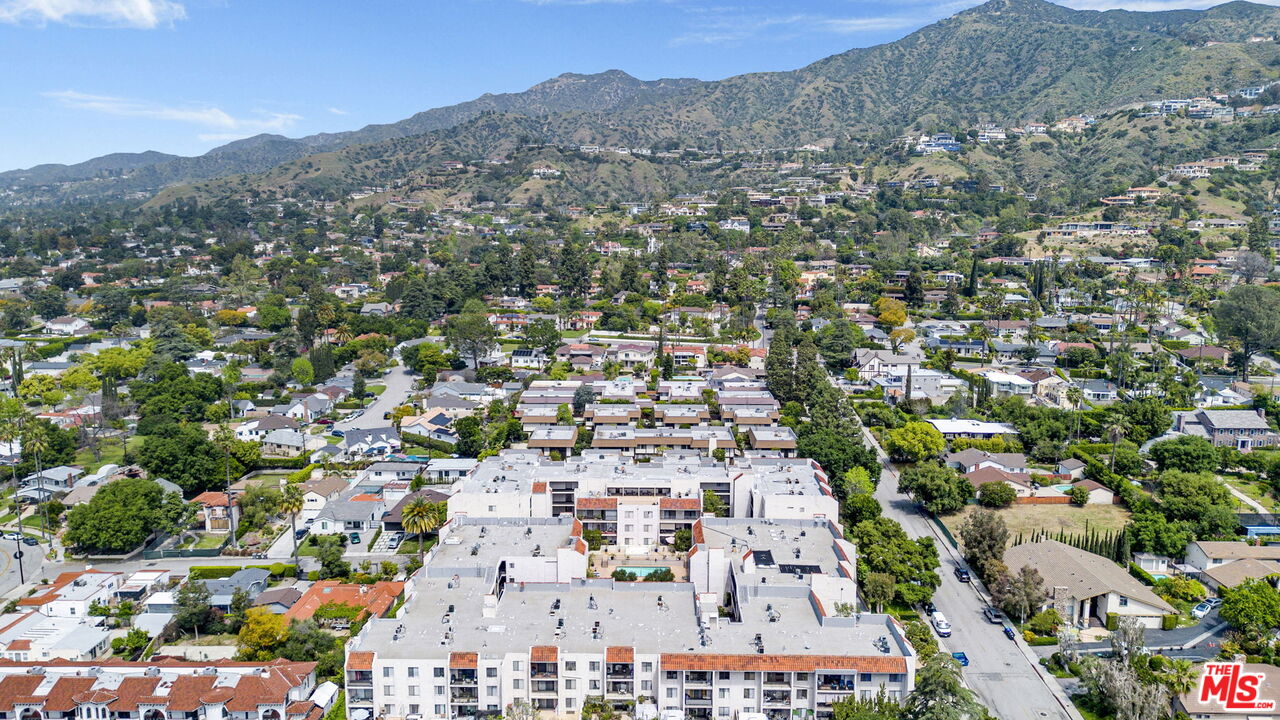 1401 Valley View Rd Unit: 126