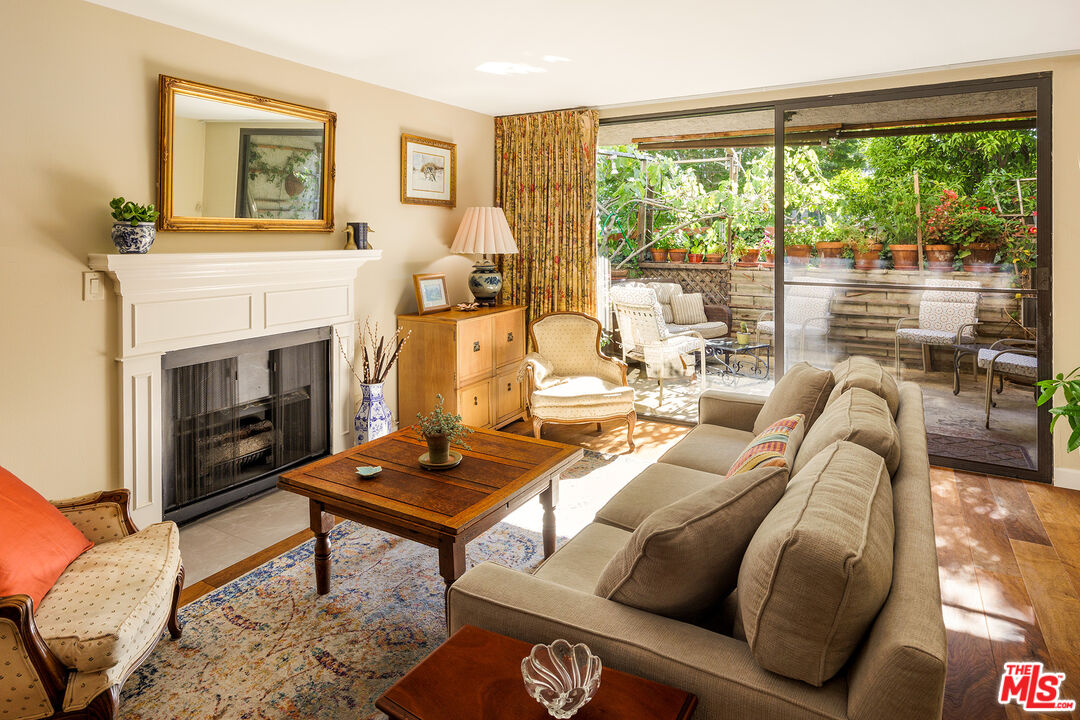 1401 Valley View Rd Unit: 126