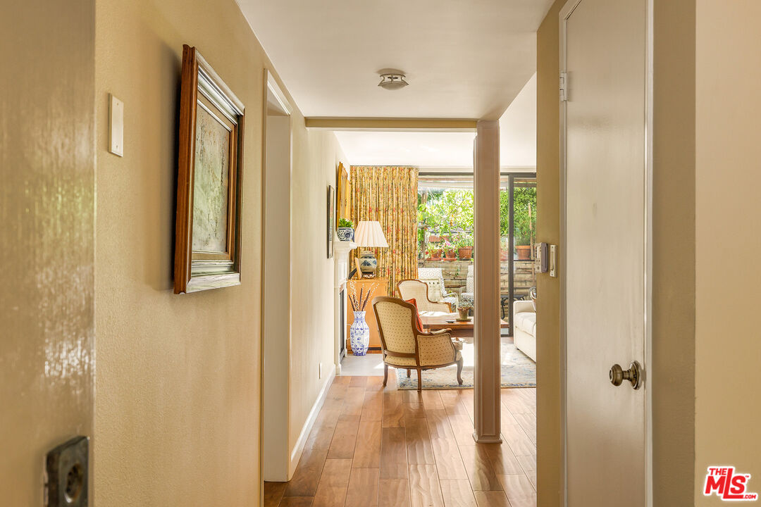 1401 Valley View Rd Unit: 126