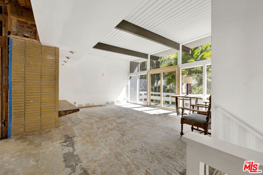 3905 Pacheco Dr
