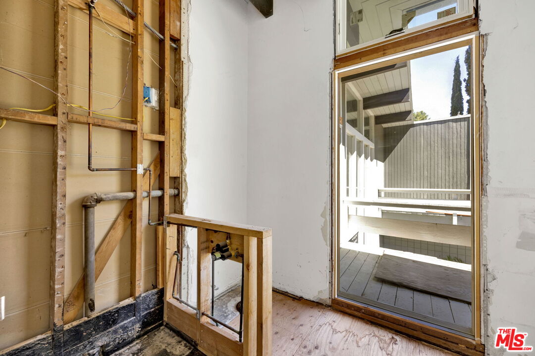 3905 Pacheco Dr